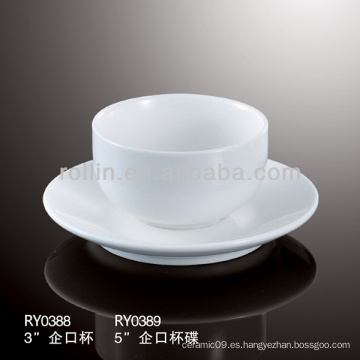 Tazas de té de porcelana blancas especiales especiales finas del hotel